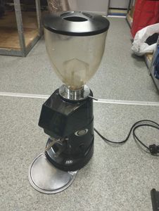 Б/у Кофемолка Fiorenzato f64e 01-200912507