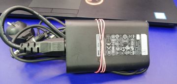 Б/у Ноутбук Dell 15/core i5 7200u ddr3/8gb ddr3/hdd 120 gb/ssd *відсутній/*інтегрована 01-200914131