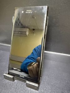 Б/в Мобільний телефон Sony xperia xz1 g8342 4/64gb 01-200912927
