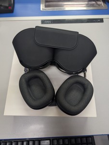 Б/у Навушники Apple airpods max 01-200938950