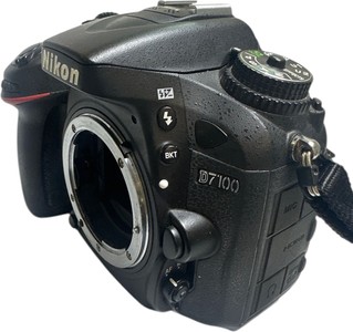 Б/в Фотоапарат Nikon d7100 body 01-200932620