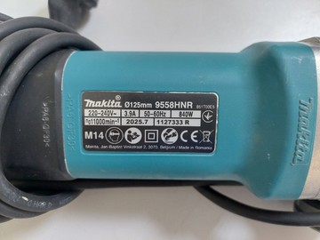 Б/в Кутова шліфмашина Makita 9558hnr 01-200962750
