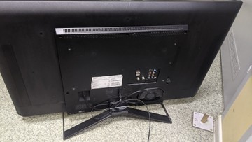 Б/в Телевізор Philips 40pfs6009/12 01-200984939