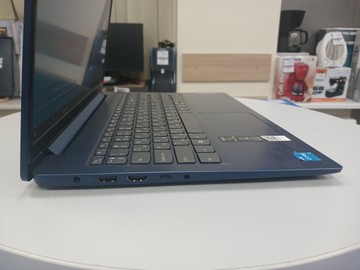 Б/в Ноутбук Lenovo 15/core i3-n305 ddr5/8gb ddr5/ssd 240 gb/*інтегрована 01-200956601