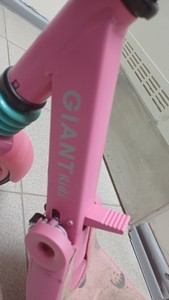 Б/в Самокат Giant kids e10 01-201022724