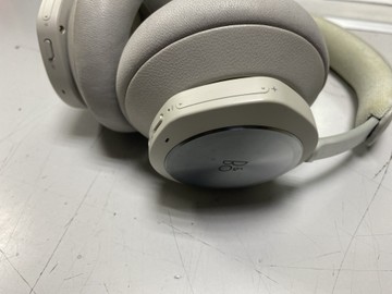 Б/в Навушники Bang & Olufsen beoplay portal mist 01-201026470