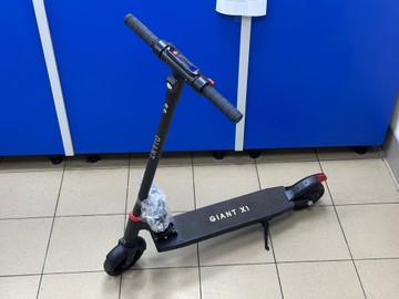 Giant x1