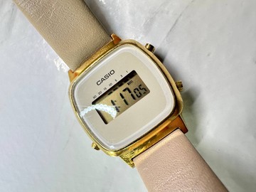 Б/в Годинник Casio la670wefl-9ef 01-201035645