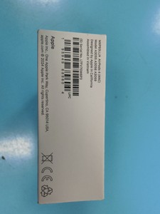 Б/в Навушники Apple airpods 4 with active noise cancellation 01-201037953