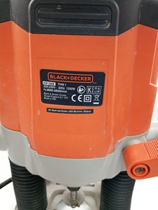 Б/в Фрезер Black&Decker kw1200e 01-201086405
