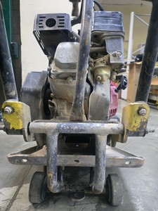 Б/в Віброплита Hyundai hpc 400w 01-201044038