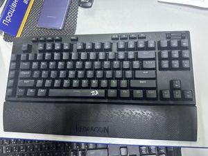 Б/в Клавіатура Redragon k588rgb 01-201147094