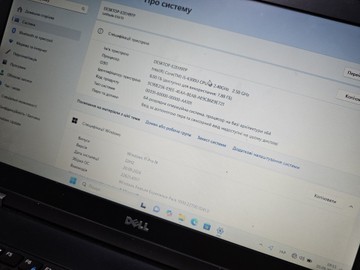 Dell 15/core i5 6300u ddr3/8gb ddr3/hdd *відсутній/ssd 256 gb/radeon r7 m360