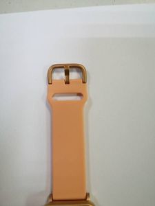 01-18963667: Hvilina salidarnasc nude