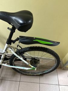 01-200582231: Gt laguna