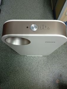 01-200636022: Philips ac4072