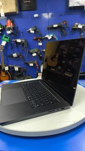 01-200636347: Apple macbook pro 16" late 2023