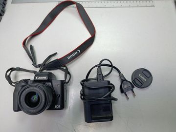 01-200762523: Canon eos m50 + 15-45мм is stm