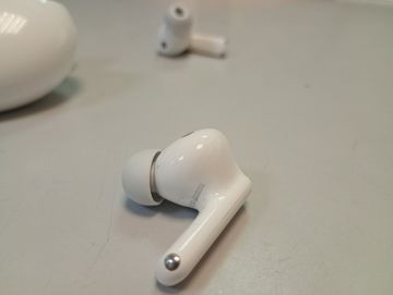 Б/в Навушники Huawei freebuds 6i 01-200801415