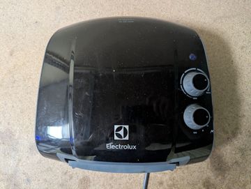 Б/у Обогреватель воздушный Electrolux efh/c-2115 01-200777213