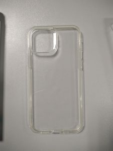 Б/в Чохол Esr 12pro 16-000256525