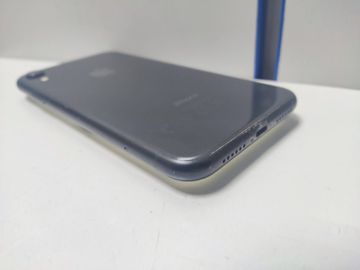 Б/у Мобильний телефон Apple iphone xr 64gb 01-200809109