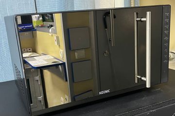 Б/в Мікрохвильова піч Koenic kmw 4441 db 01-200816304