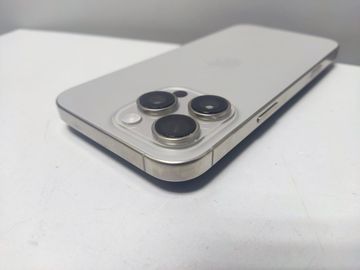 Б/в Мобільний телефон Apple iphone 16 pro max 256gb 01-200819051