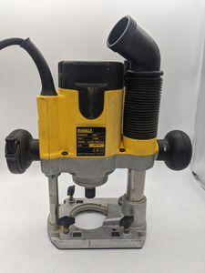 Б/в Фрезер Dewalt dw621 01-200821071