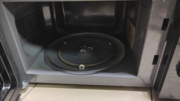 Б/в Мікрохвильова піч Toshiba mw-mg-20p 01-200829010