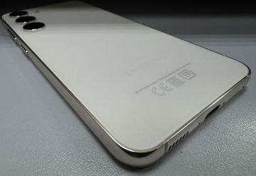 Б/в Мобільний телефон Samsung galaxy s23 8/256gb 01-200829109