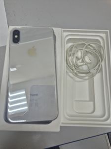 Б/в Мобільний телефон Apple iphone x 64gb 01-200834629