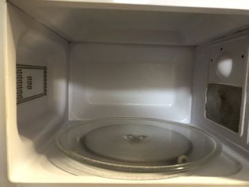 Б/в Мікрохвильова піч Delfa md201sw 01-200839326