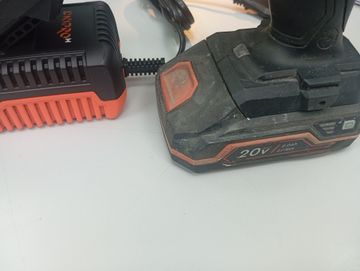 Б/в Шурупокрут Dnipro-M cd-200t 1акб 4ah + 1акб 2ah + зп 01-200856448