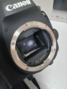 Б/у Фотоаппарат Canon eos 6d mark ii body 01-200855945