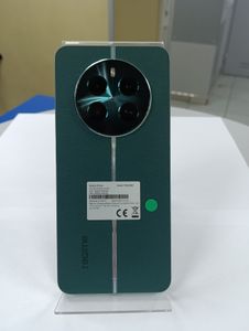 Б/в Мобільний телефон Realme 12+ 5g 8/256gb 01-200817181