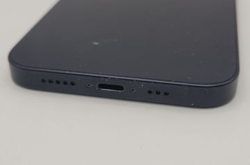 Б/в Мобільний телефон Apple iphone 12 64gb 01-200860361