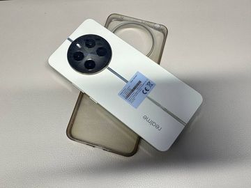 Б/в Мобільний телефон Realme 12+ 5g 8/256gb 01-200862762