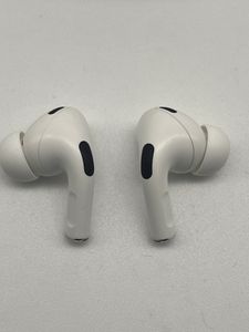 Б/в Навушники Apple airpods pro 2nd generation with magsafe charging case usb-c 01-200862660