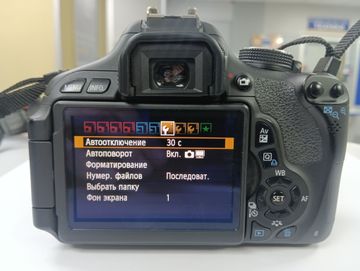 Б/в Фотоапарат Canon eos 600d + ef-s 18-55mm 1:3.5-5.6 is ii 01-200874629