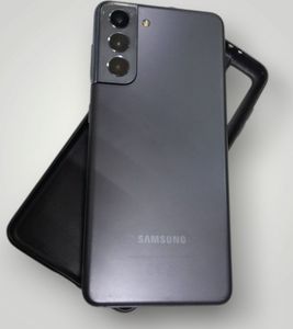 Б/в Мобільний телефон Samsung galaxy s21 5g 8/128gb 01-200870738