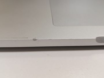 Б/в Ноутбук Apple a1398 15,4" core i7 2ghz/ram8gb/ssd256/intel iris pro 1536 mb 01-200892848