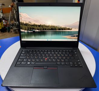 Б/в Ноутбук Lenovo 14/ryzen 5 3500u ddr4/8gb ddr3/ssd 120 gb/*інтегрована 01-200903363