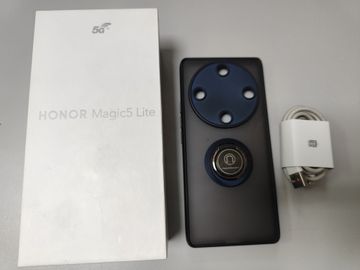 Б/в Мобільний телефон Huawei honor magic 5 lite 5g 8/256 01-200910405