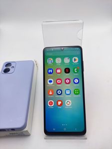 Б/в Мобільний телефон Samsung galaxy a06 4/128gb 01-200916322
