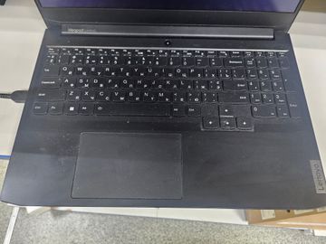 Б/у Ноутбук Lenovo 15/ryzen 5 5600h ddr4/16gb ddr4/hdd *відсутній/ssd 256 gb/geforce rtx3050 4gb 01-200910315