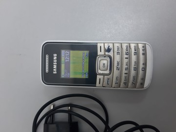 Б/у Мобільний телефон Samsung gt-e1050 01-200931034