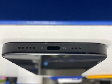 Б/в Мобільний телефон Apple iphone 15 128gb 01-200923667
