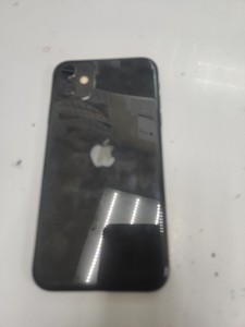 Б/в Мобільний телефон Apple iphone 11 64gb 01-200955396