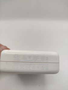 Б/в Зарядний пристрій Apple a2452 01-200997519